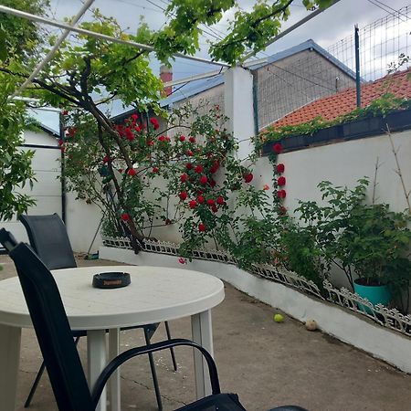Guest House Dada โมสตาร์ ภายนอก รูปภาพ