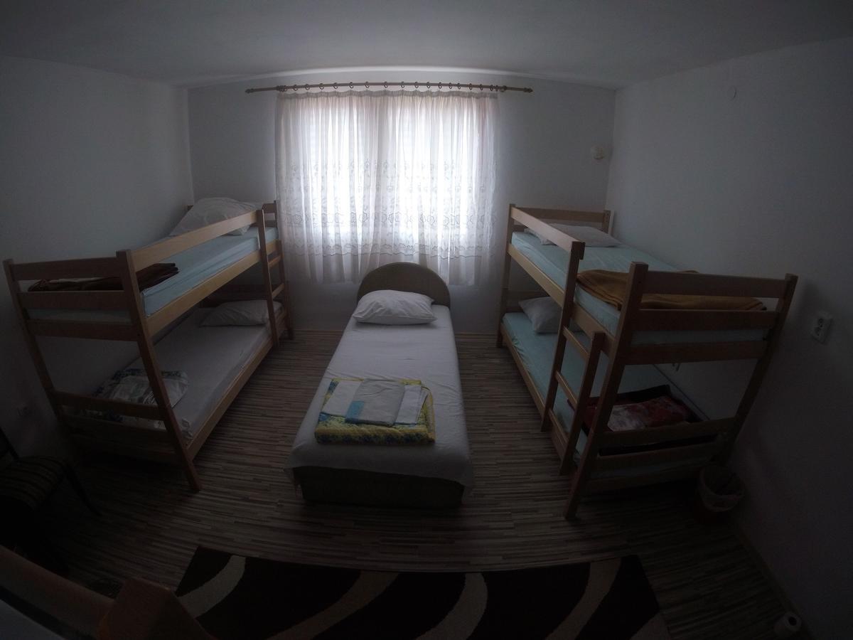 Guest House Dada โมสตาร์ ภายนอก รูปภาพ